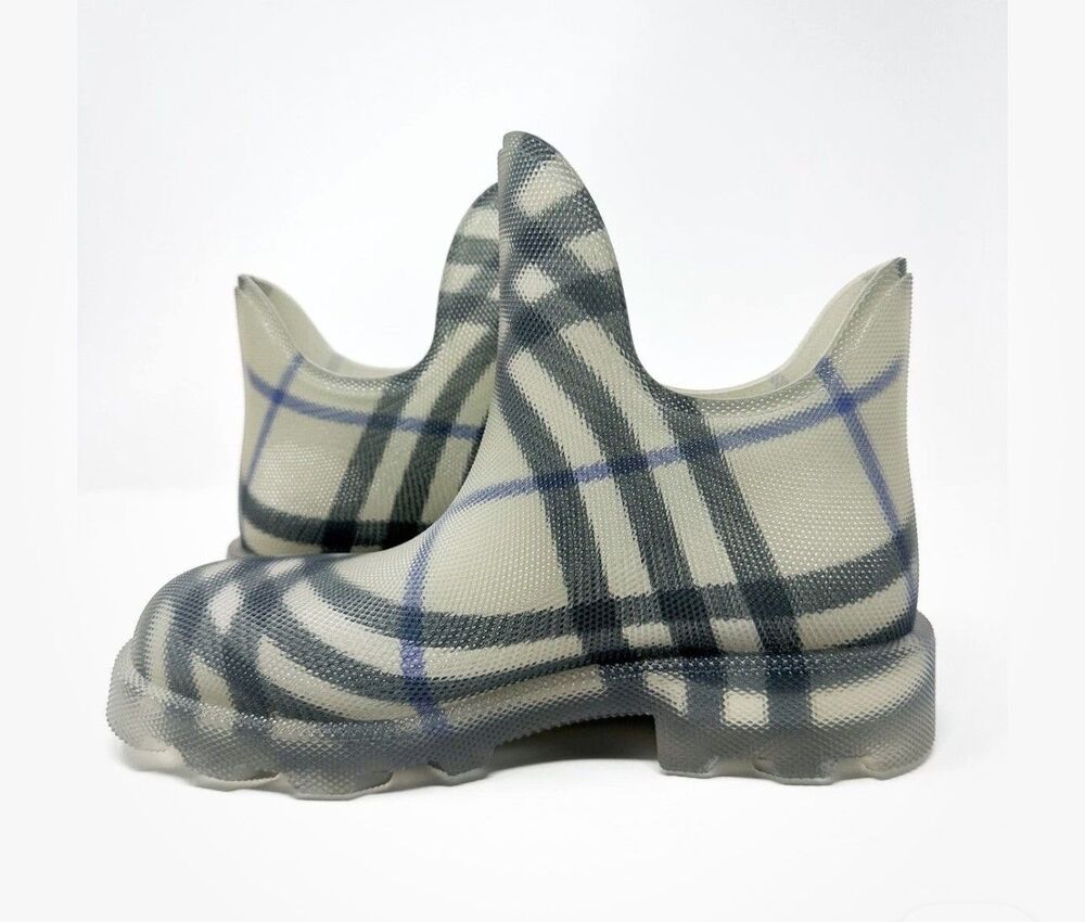 Burberry Marsh Rain Boots Womens Size US7 EU37 Blue Checked Rubber Ankle Booties